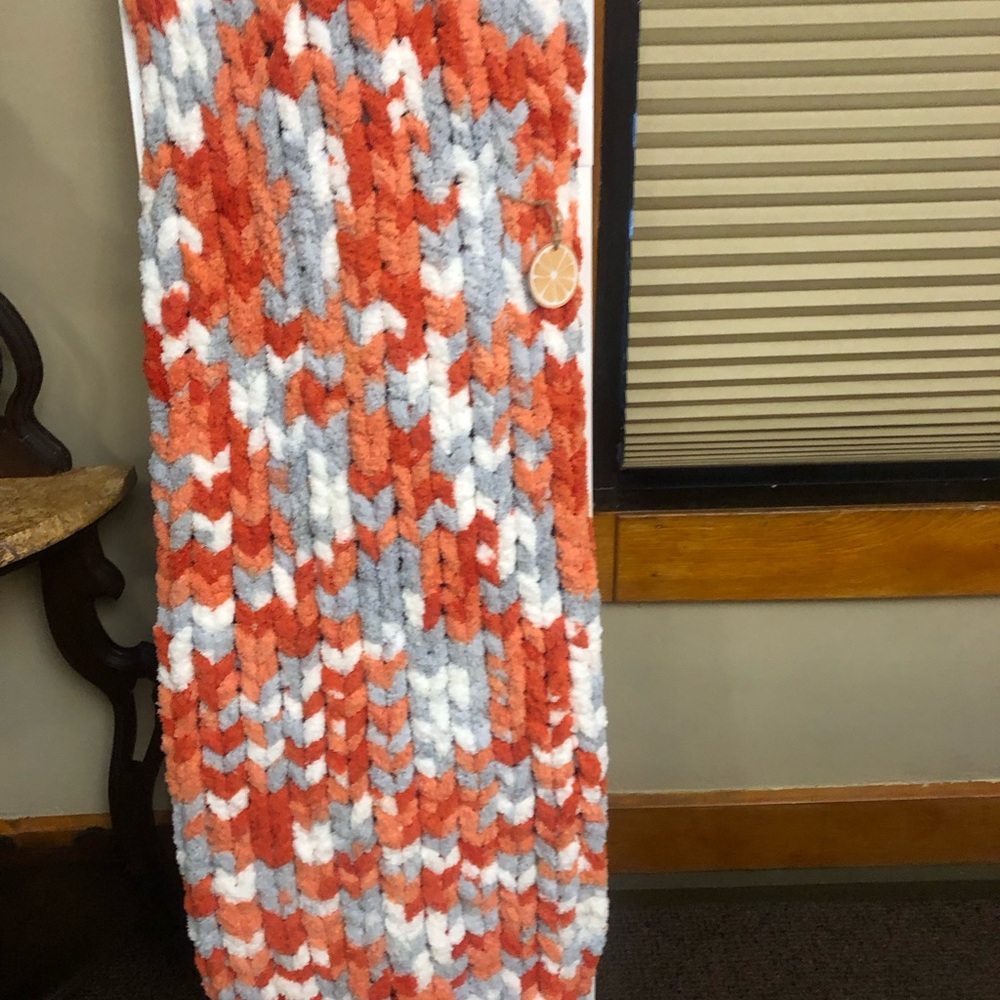 Chunky Knit Throw!